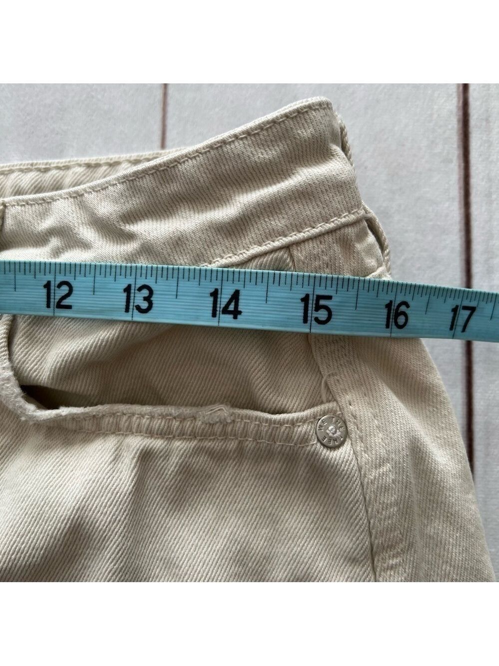 We The Free Women's Khaki Denim Mini Skirt Size 30 Casual Distressed Frayed Hem - Picture 12 of 14